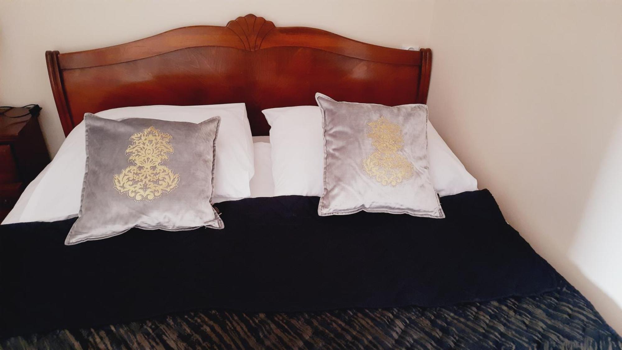 Hotel Rezydencja Rosa แชมิตช์ ภายนอก รูปภาพ