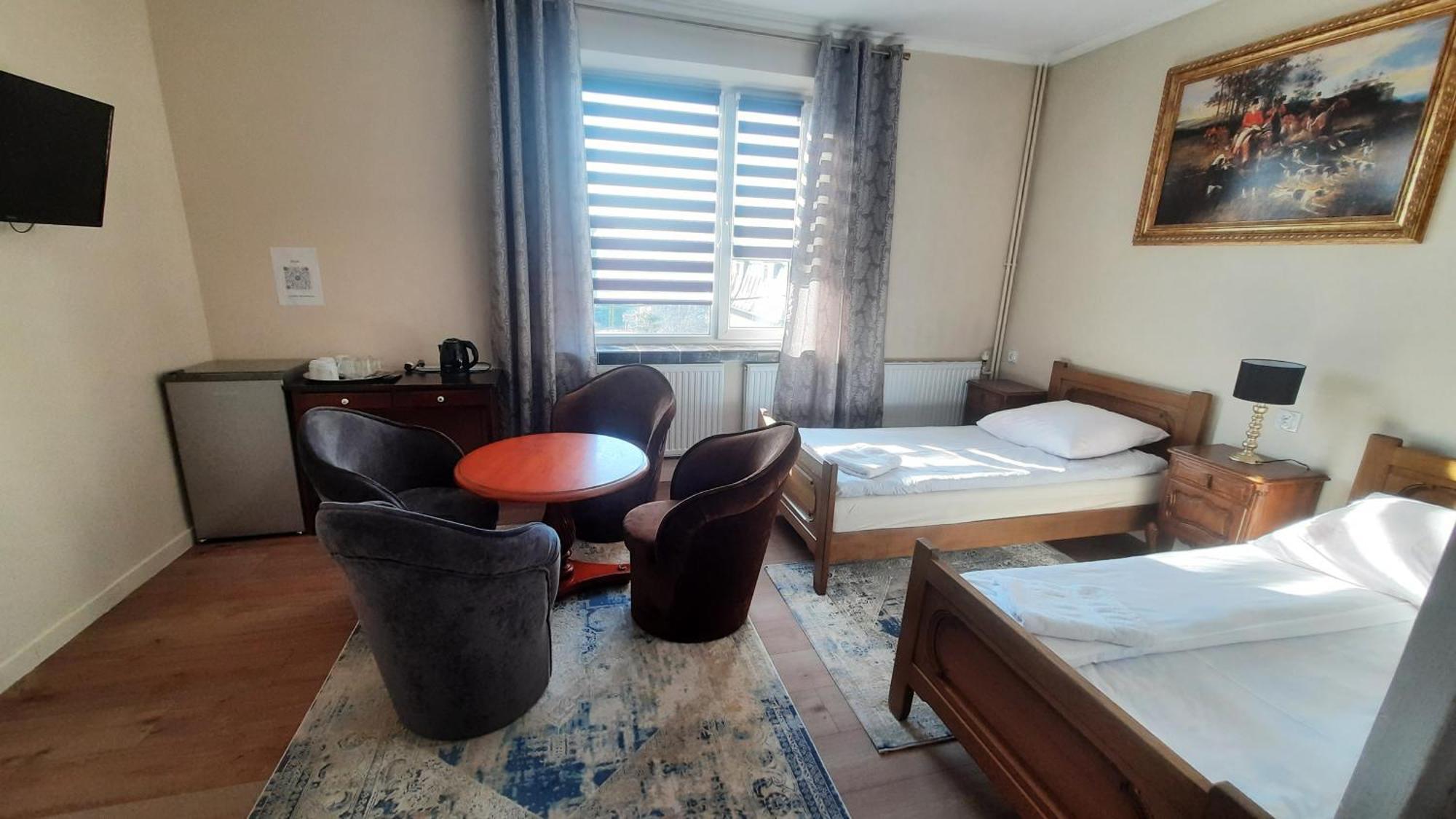 Hotel Rezydencja Rosa แชมิตช์ ภายนอก รูปภาพ