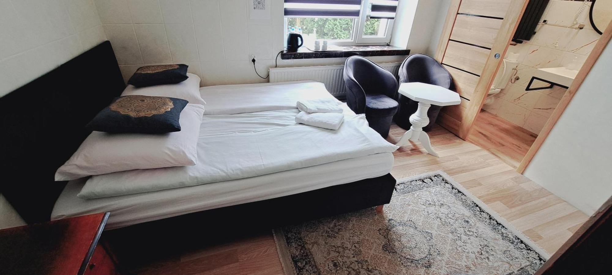 Hotel Rezydencja Rosa แชมิตช์ ภายนอก รูปภาพ